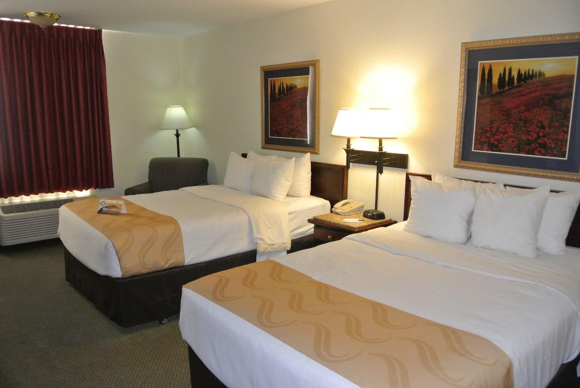 Quality Inn & Suites North Springfield Esterno foto