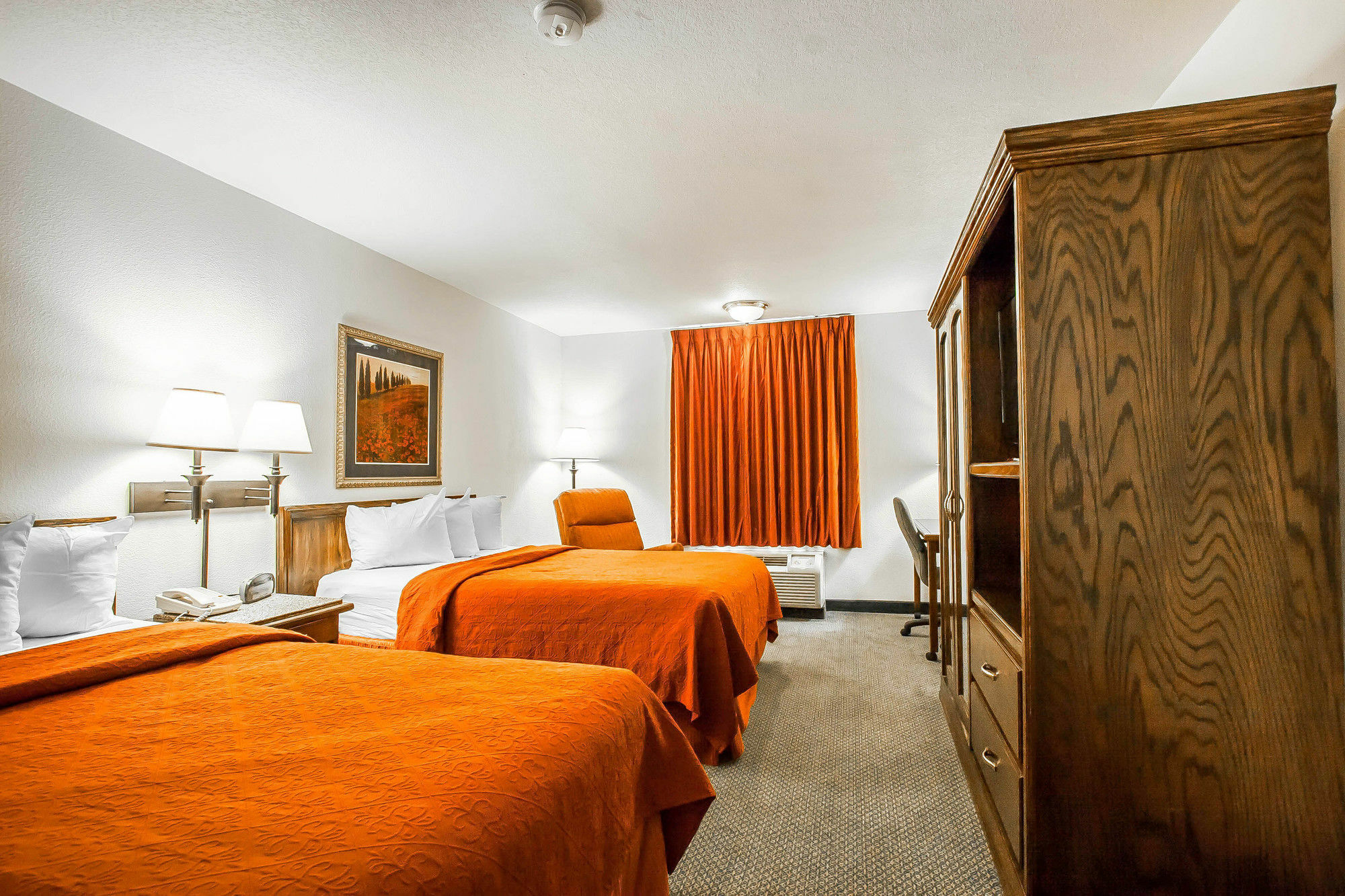 Quality Inn & Suites North Springfield Esterno foto