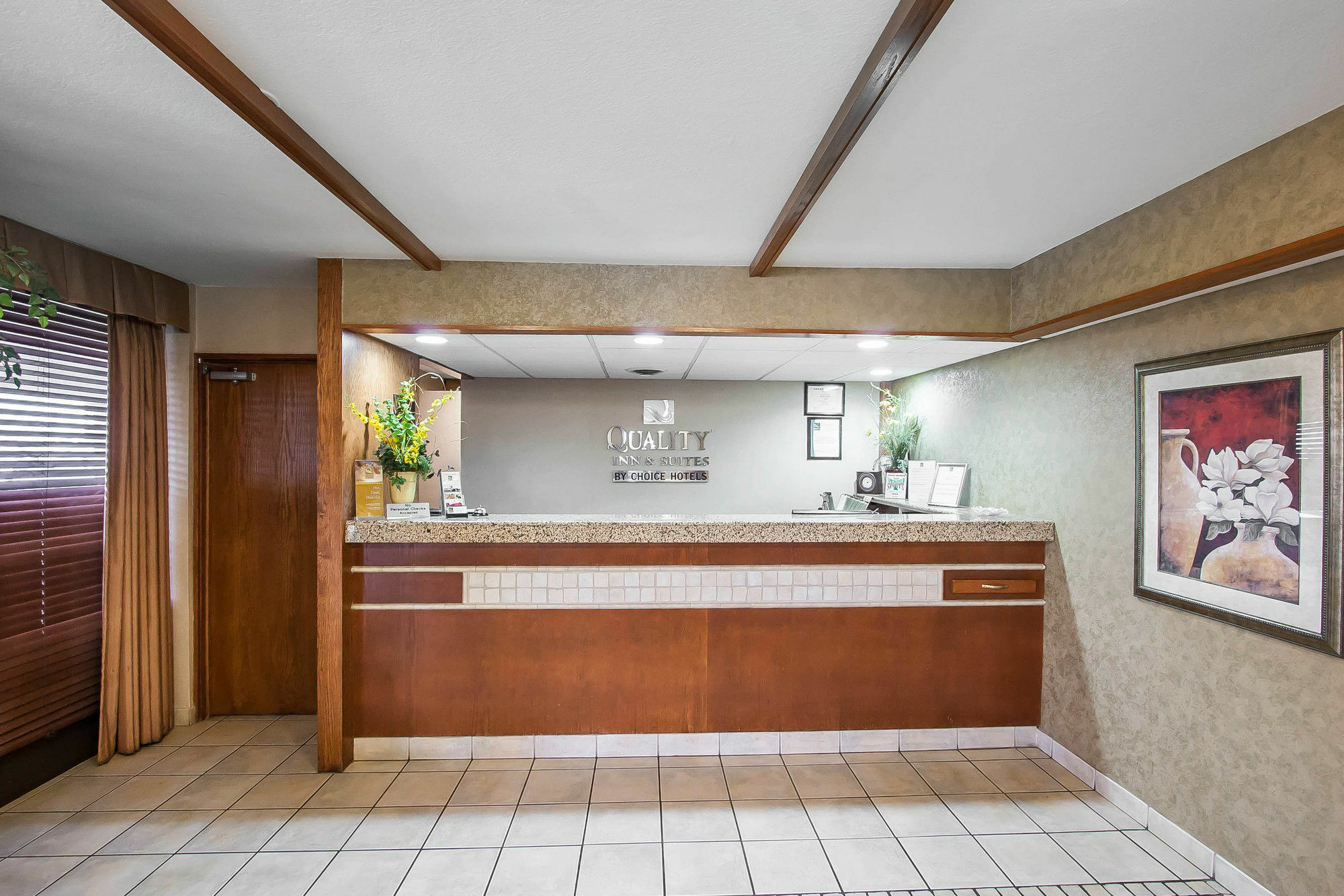Quality Inn & Suites North Springfield Esterno foto