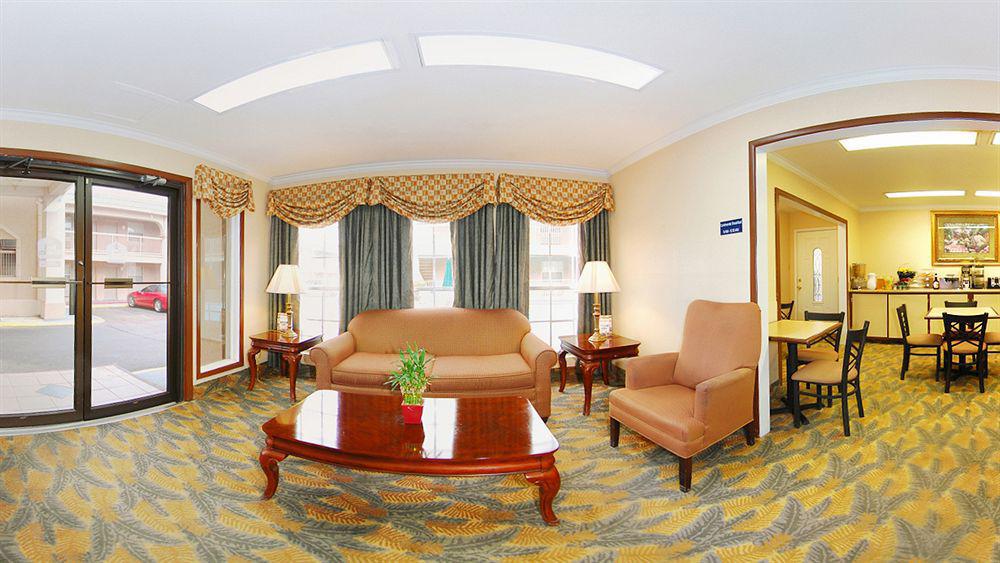 Quality Inn & Suites North Springfield Esterno foto